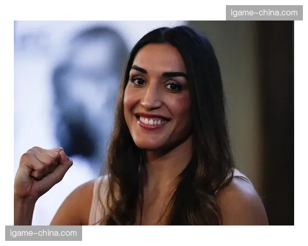 女子选手塔蒂亚娜·苏亚雷斯合约期满,正与PFL和Bellator接触 女子选手塔蒂亚娜·苏亚雷斯合约期满,正与PFL和Bellator接触