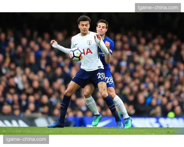 热刺新球场测试“防守数据可视化系统”，可在训练中实时显示球员覆盖热区与盯人轨迹。